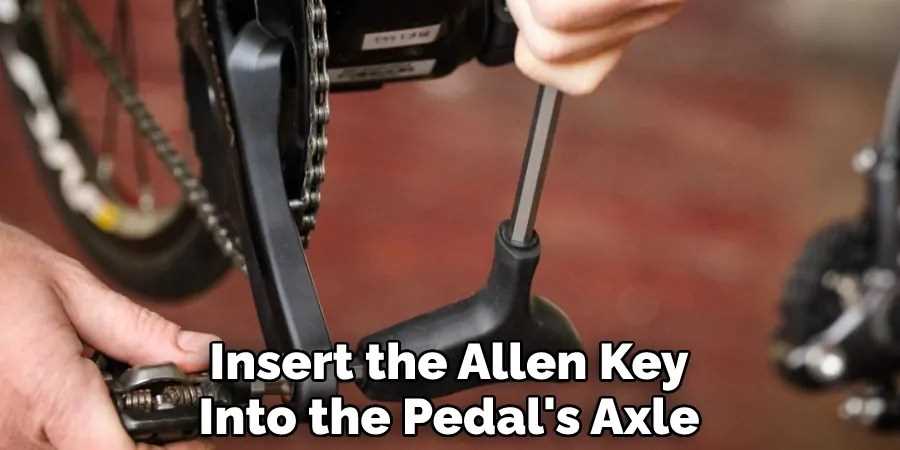 How to Change Bike Pedals without a Pedal Wrench: Step-by-Step Guide Inspect the pedals and cranks