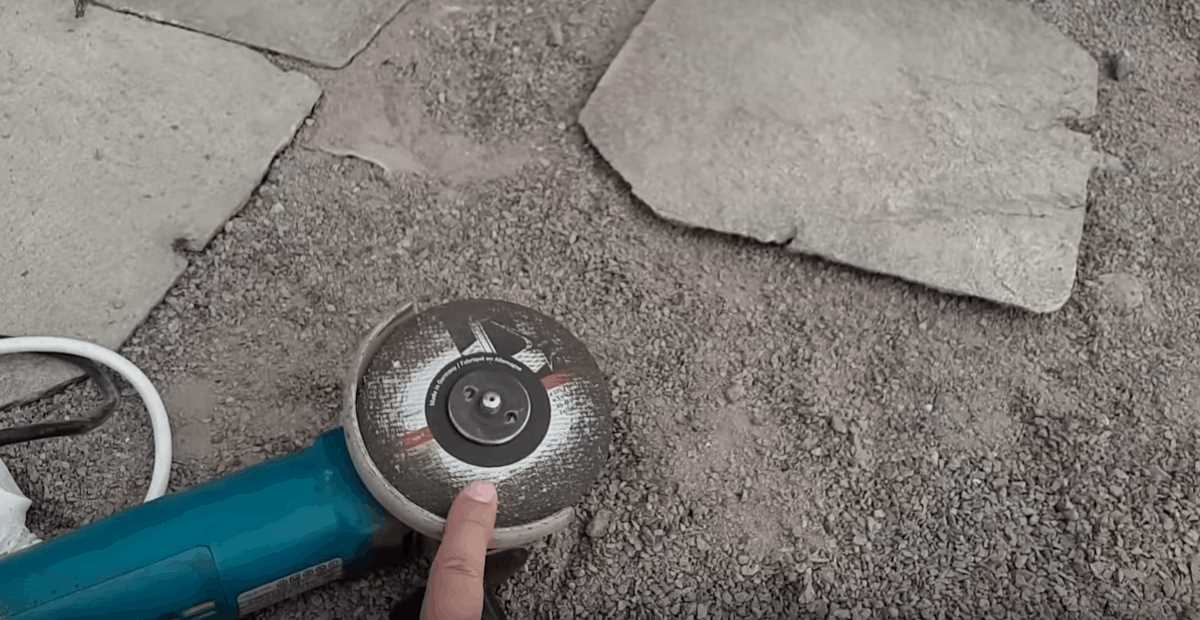 How to Cut Asphalt with an Angle Grinder: A Step-by-Step Guide Cutting the Asphalt