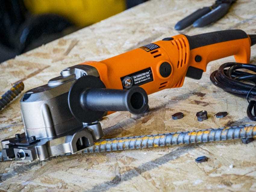 How to Cut Rebar with an Angle Grinder Section 5: Cutting the Rebar