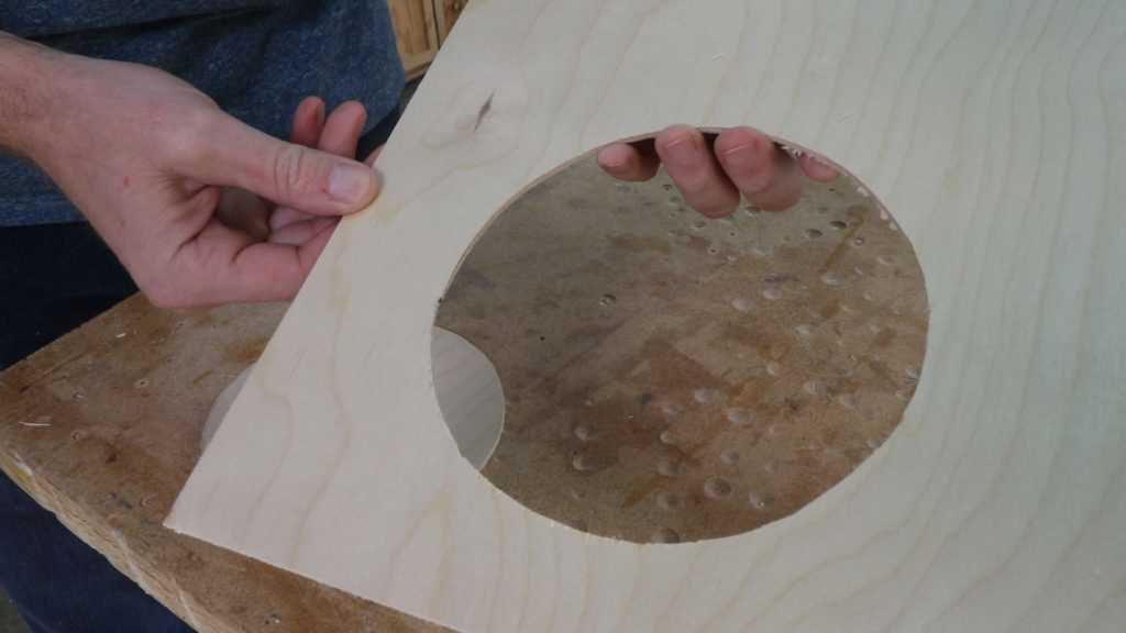 Simple Steps to Drill a Large Hole in Wood Step 1: Remove Debris