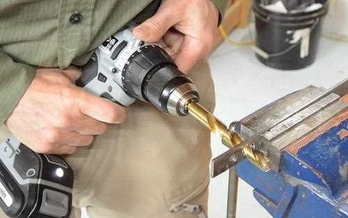 Easy Steps to Drill into Aluminum Cleaning the Hole