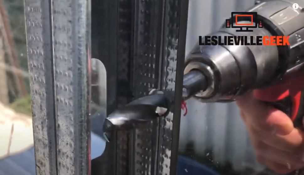 Drilling into Metal Studs: A Comprehensive Guide 8. Clean up metal shavings