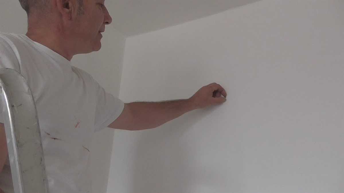 Mastering the art of drilling into plaster walls 4. Avoid hanging directly on lath