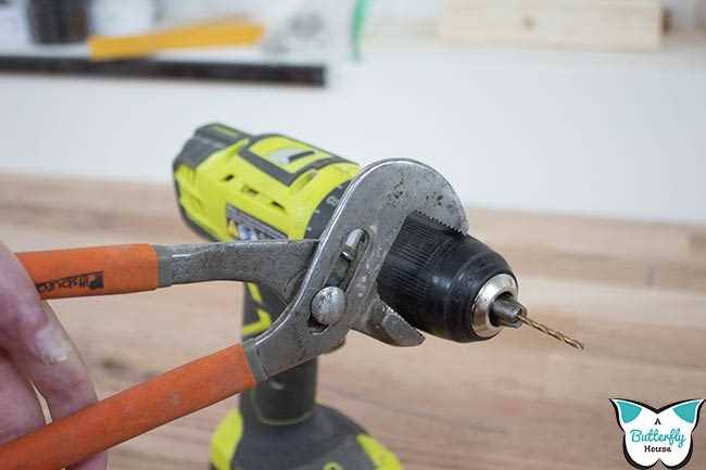 How to remove a broken drill bit from wood: Tips and tricks 1. Assess the situation