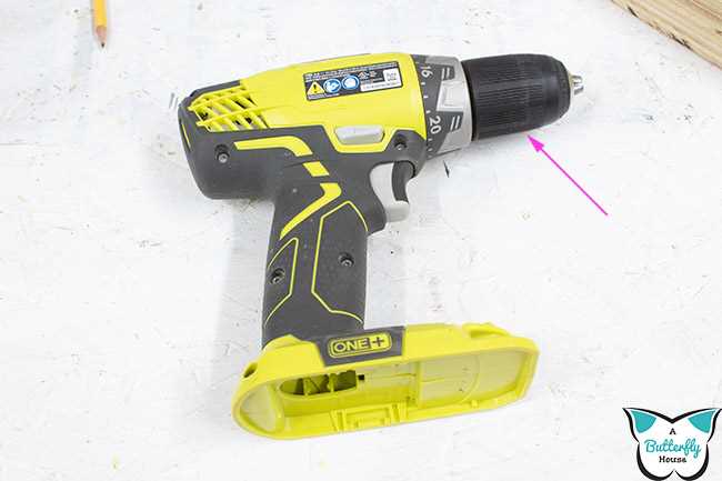 How to Remove a Stuck Drill Bit from Wood: Easy Tips and Tricks Assess the Situation