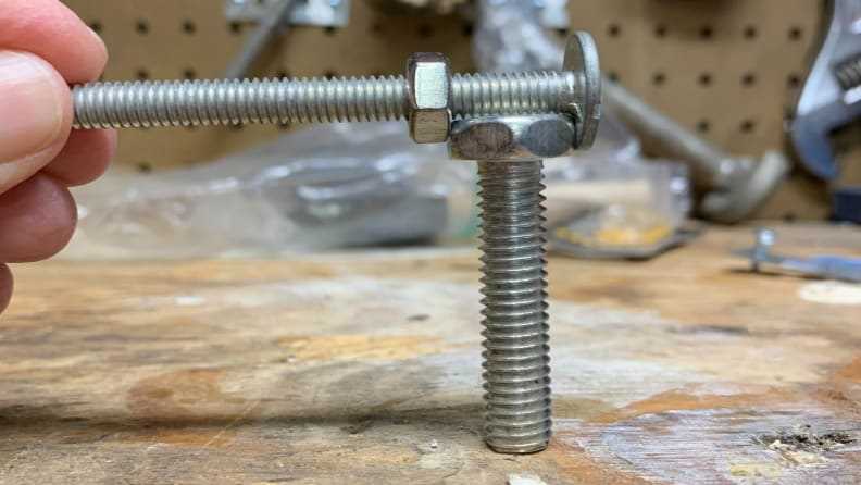 How to unscrew a bolt without a wrench - Easy and Effective Methods Instructions: