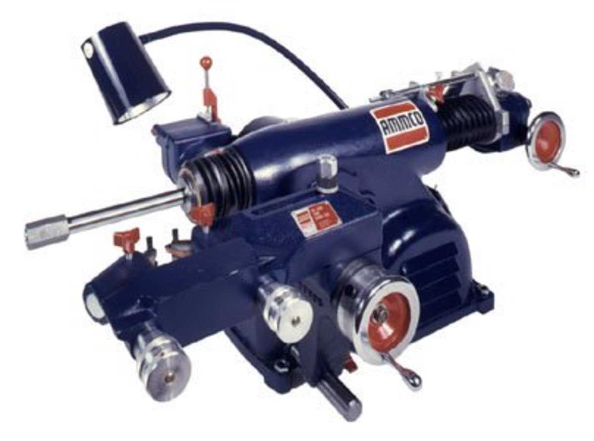 Step-by-step guide: How to use Ammco brake lathe - Tips and tricks Step 6: Start the lathe