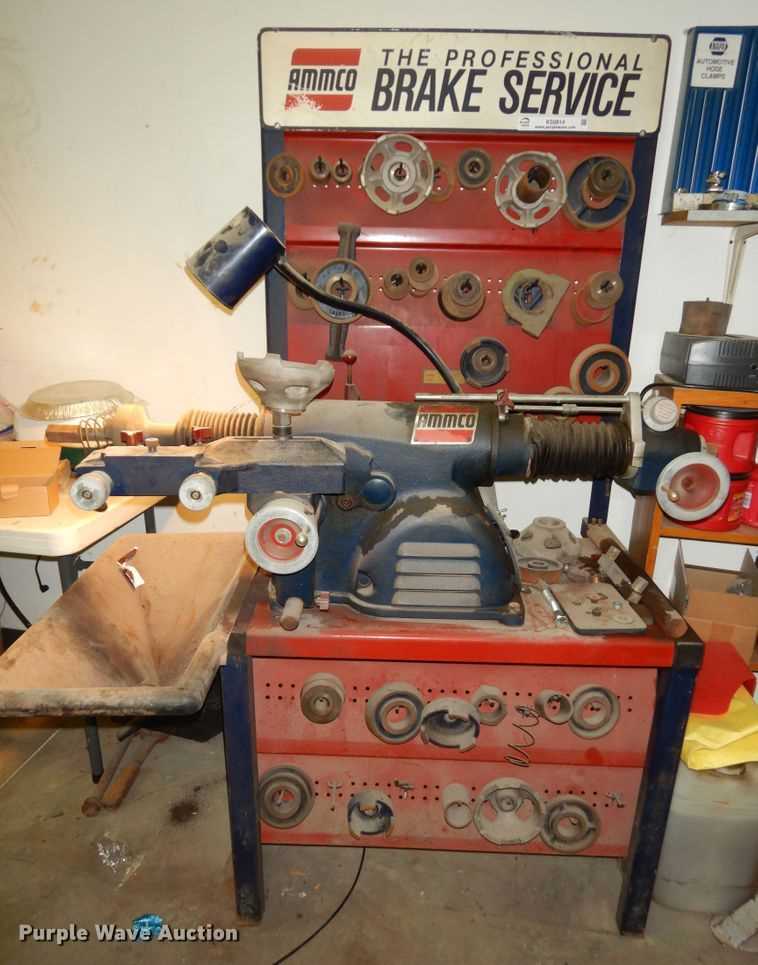 Step-by-step guide: How to use Ammco brake lathe - Tips and tricks Step 2: Installing the Cutting Bits