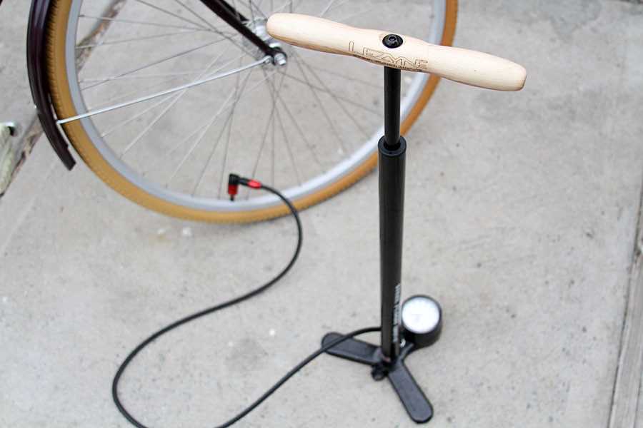 Step-by-Step Guide: How to Use an Air Compressor for Bike Tire Inflation Tire Pressure Gauge: