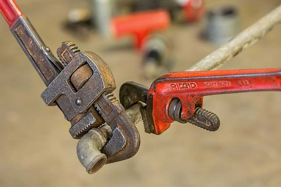 What is a Monkey Wrench Used For? Exploring Its Practical Applications Safety Tips: