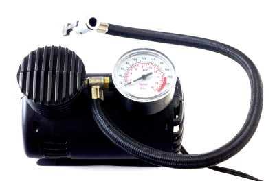Discovering the Practical Uses of a Portable Air Compressor Emergency Applications