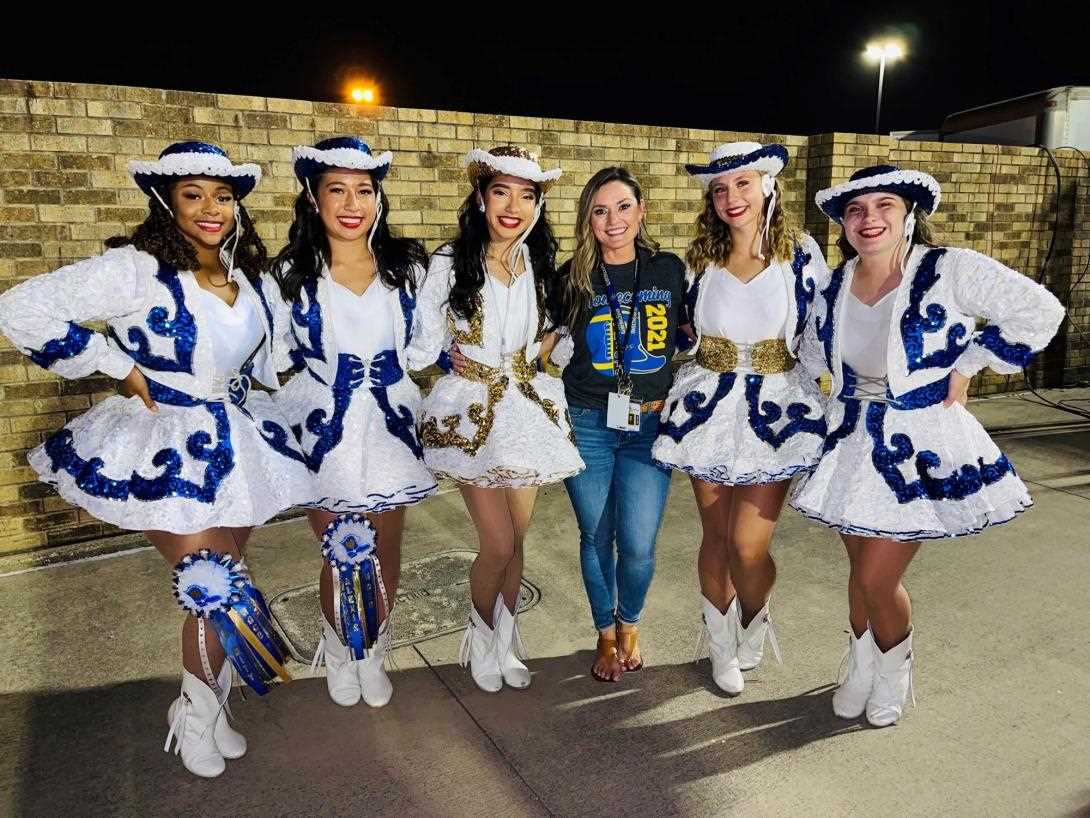 What is Drill Team in High School: Everything You Need to Know 3. Santa Clara Vanguard Winter Guard