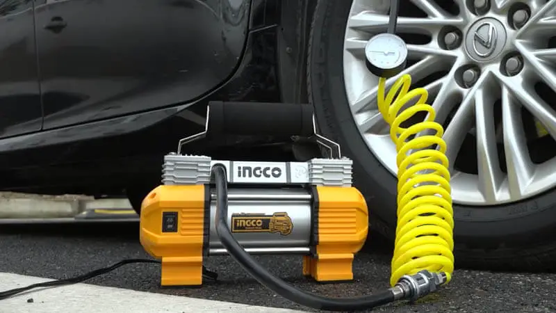 Choosing the Right Size Air Compressor for Car Painting Considering Portable vs. Stationary Compressors