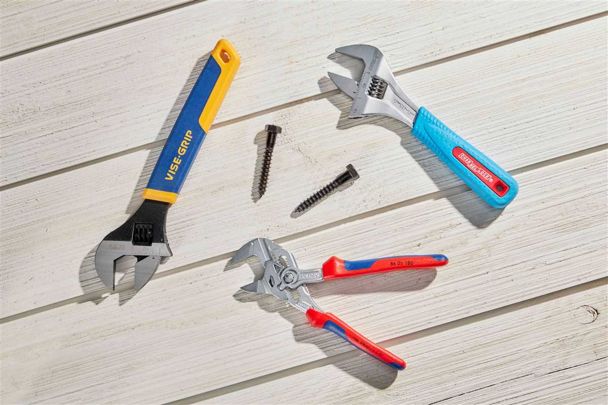 What size wrench do I need for a garden hose? | Handy tips and tricks Types of Wrenches for Garden Hoses