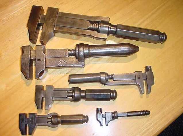 Who Invented the Ratchet Wrench: A Brief History Digital Torque Readouts