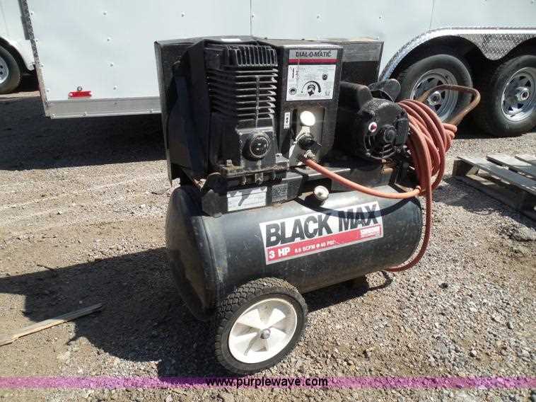 Who manufactures the Black Max air compressor? Portability and Design