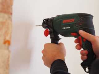Common Reasons Why You Can't Drill into Your Wall and How to Fix It How to Fix the Issue
